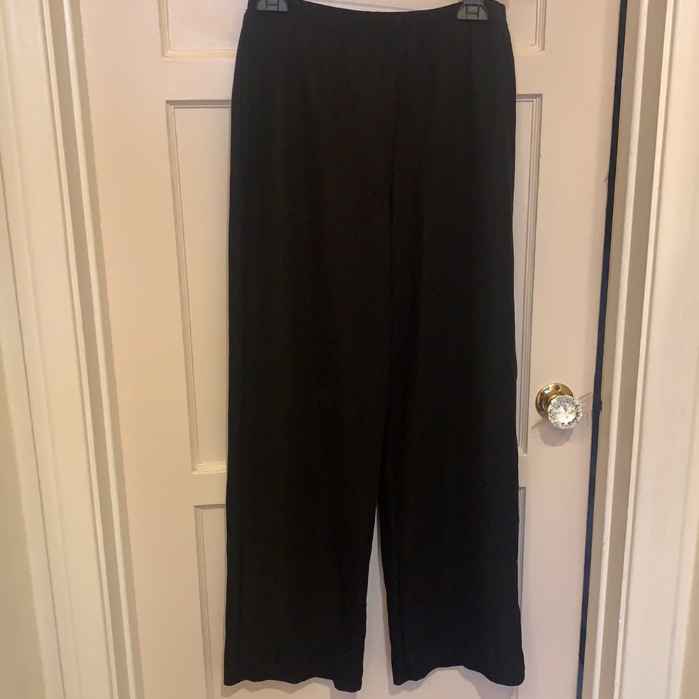 SUSAN GRAVER BLACK PANTS. SZ M. New
